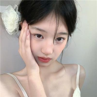 基拉·基拉丽娜